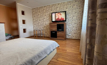 Снять 3-комнатную квартиру на сутки, Кобрин, ул. Николаева д.18. Фото 3