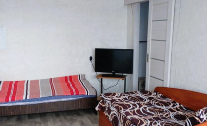 Снять 2-комнатную квартиру на сутки, Береза, Северный Городок, 41. Фото 3