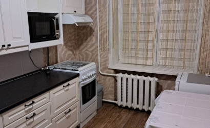 Снять 1-комнатную квартиру на сутки, Дзержинск, 13 К.Маркса. Фото 3