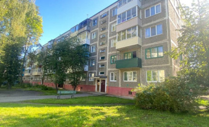 Купить 3-комнатную квартиру, Полоцк, Мариненко ул., 23. Фото 1